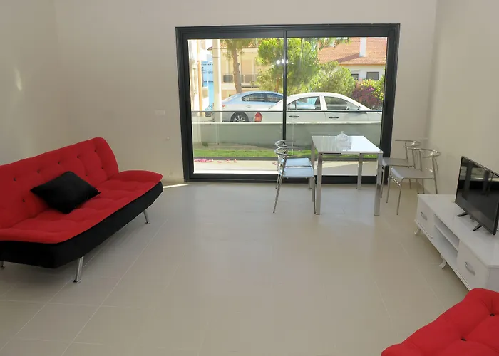 萨特雷区套房公寓 Çeşme