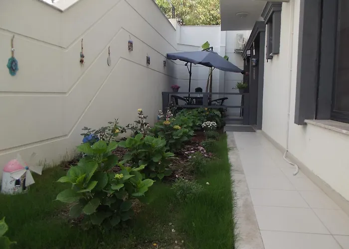 公寓 萨特雷区套房公寓 Çeşme