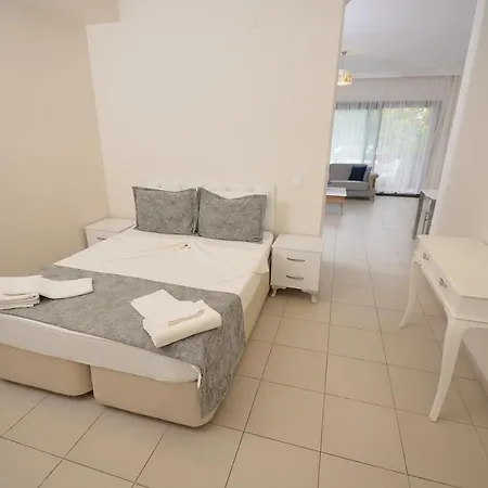 Saatli Apartment Çeşme
